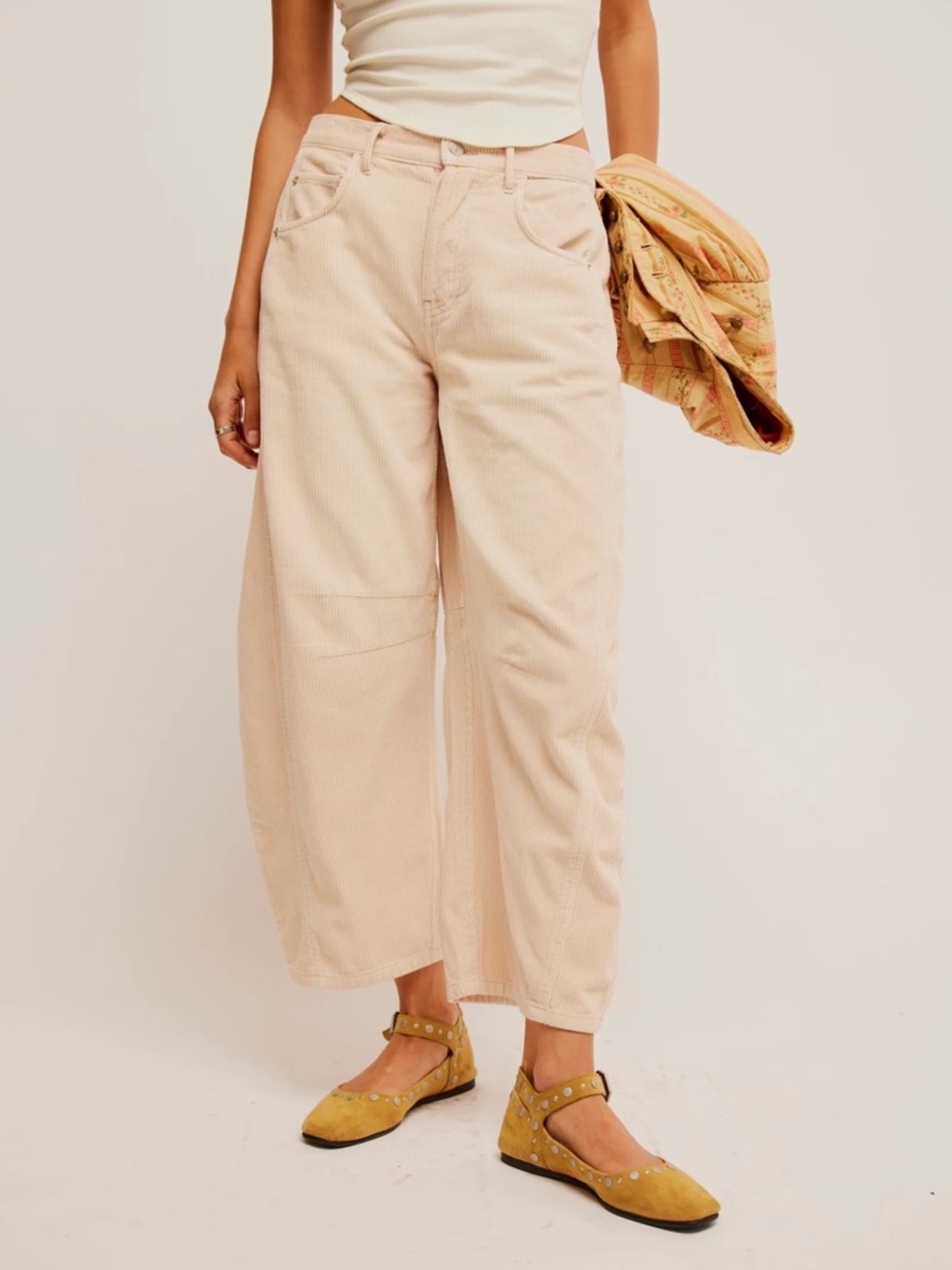 We The Free “Good Luck Mid Rise Barrel Corduroy Light Cream” Size 26